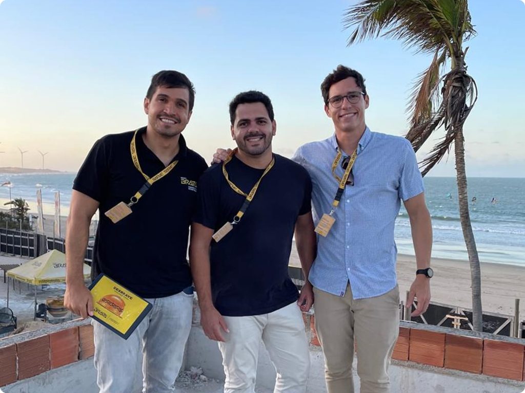 Na foto: Diretoria Construtora Brava - André Coelho, David Alencar e Matheus Gress