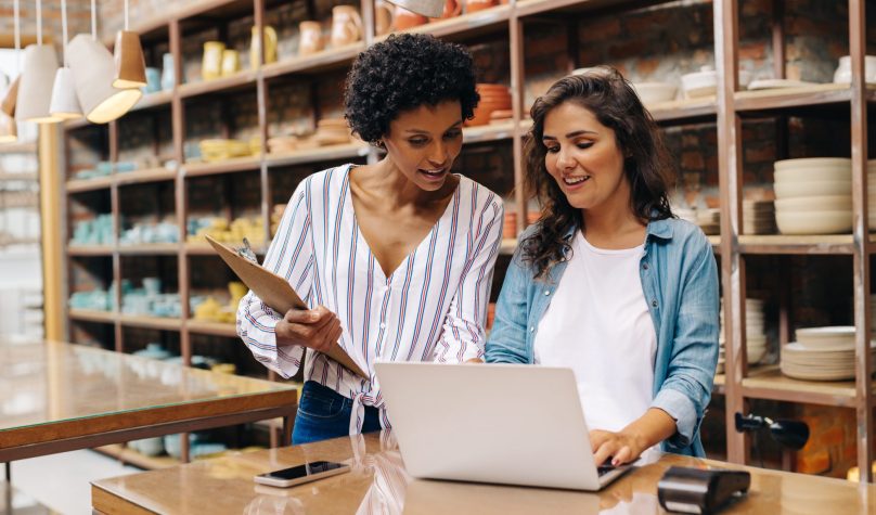 Renda gerada por micro e pequenas empresas impactam milhares de brasileiros. – Foto: Adobe Stock